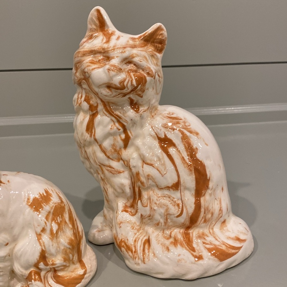 Alabama Clay Cat Figurines - Picture 3 of 7